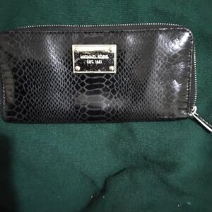 Michael Kors Black Textured Wallet